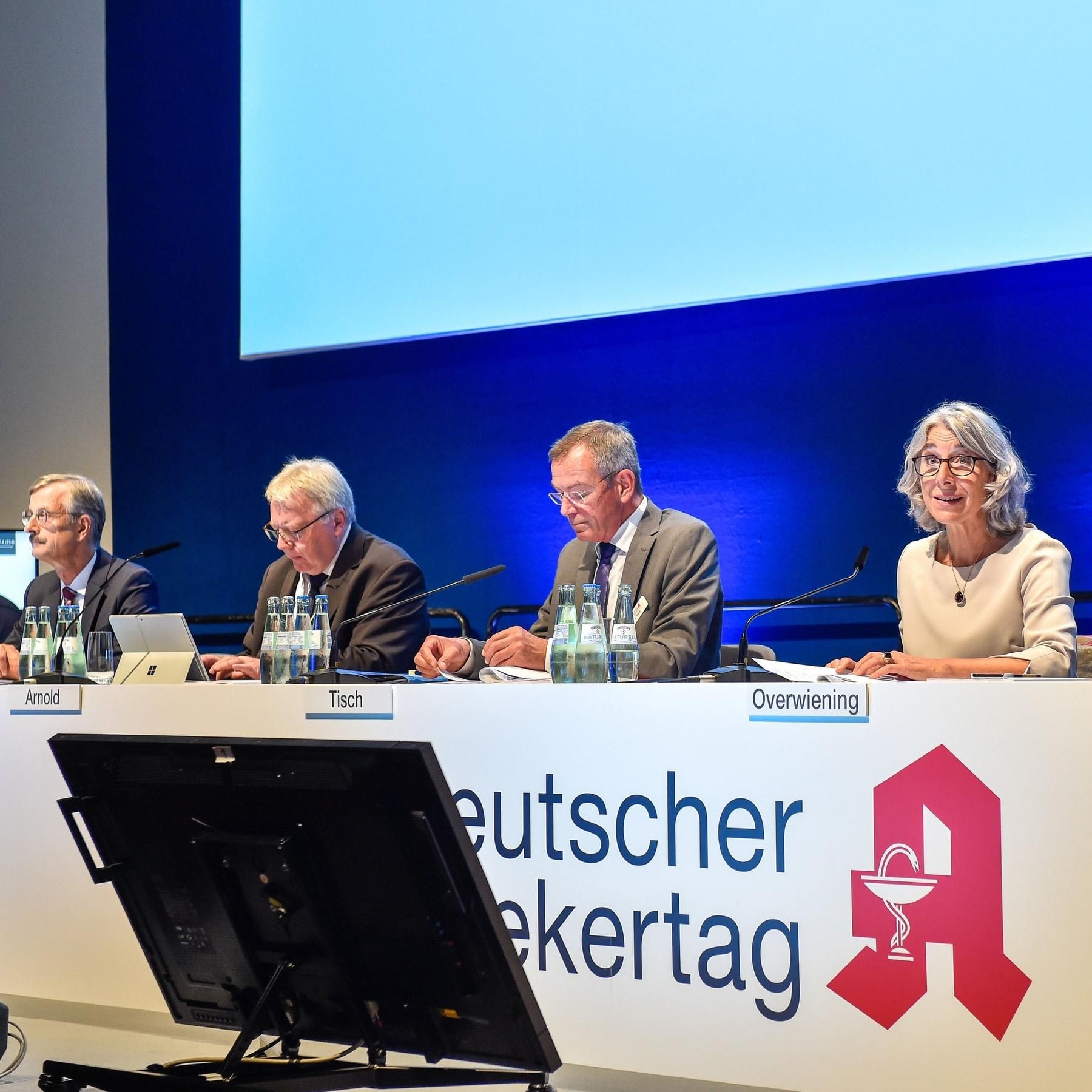 Apothekertag: Mehr Geld für Apotheker und Lieferengpässe bei Arzneien