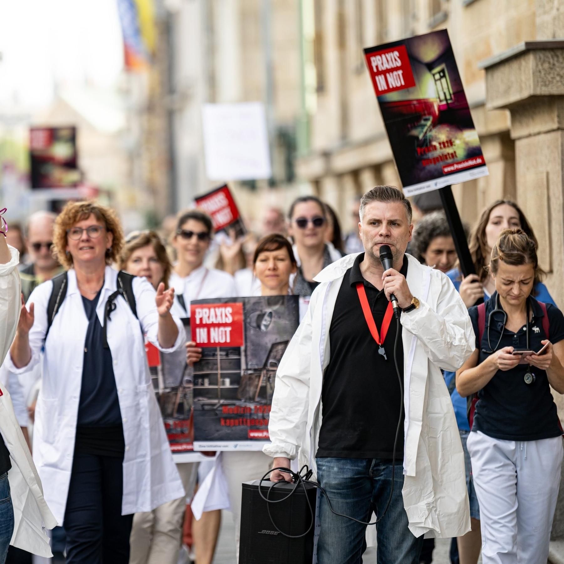 Bundesweiter Mediziner-Protesttag