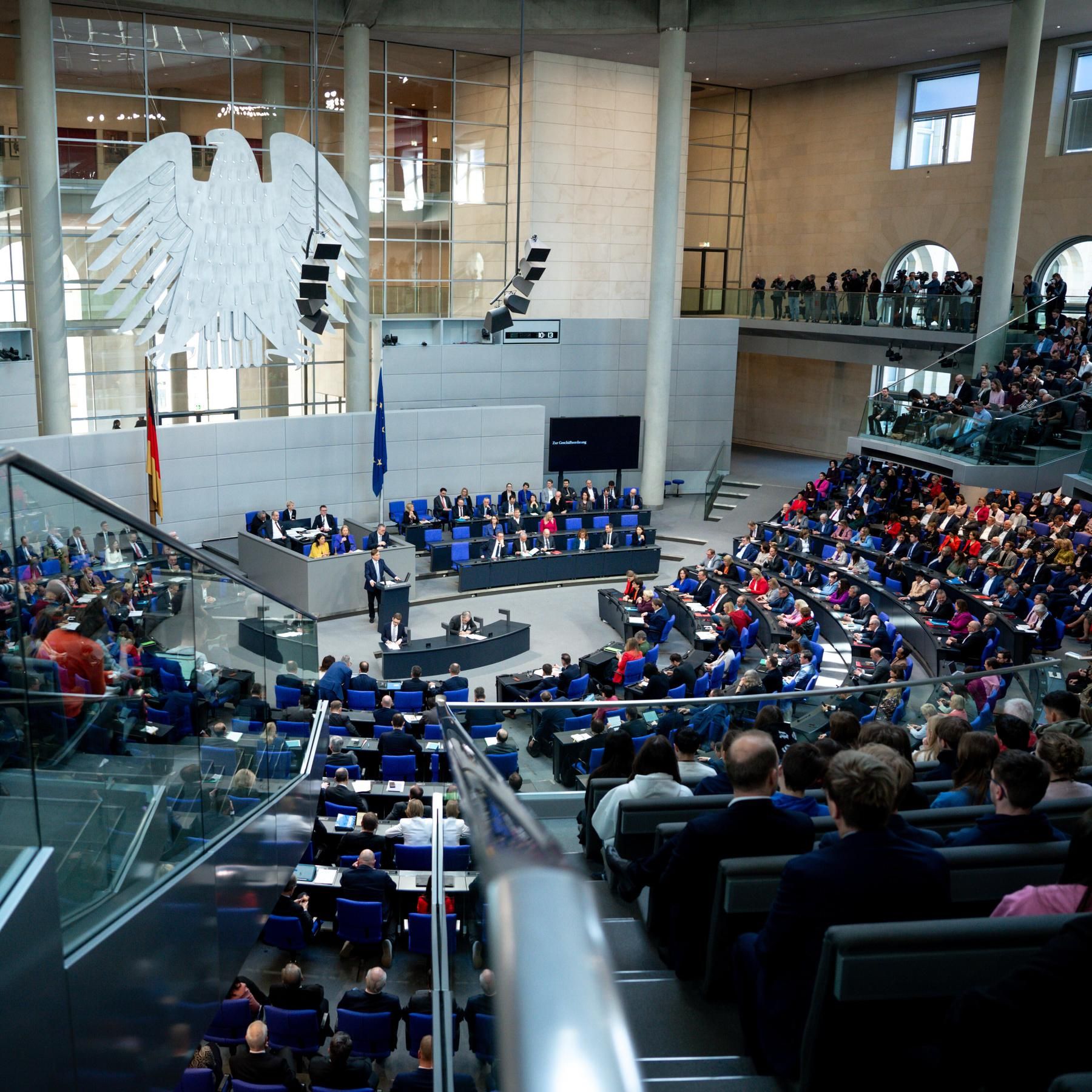 "Ja" zu Milliardeninvestitionen: Bundestag stimmt für Finanzpaket