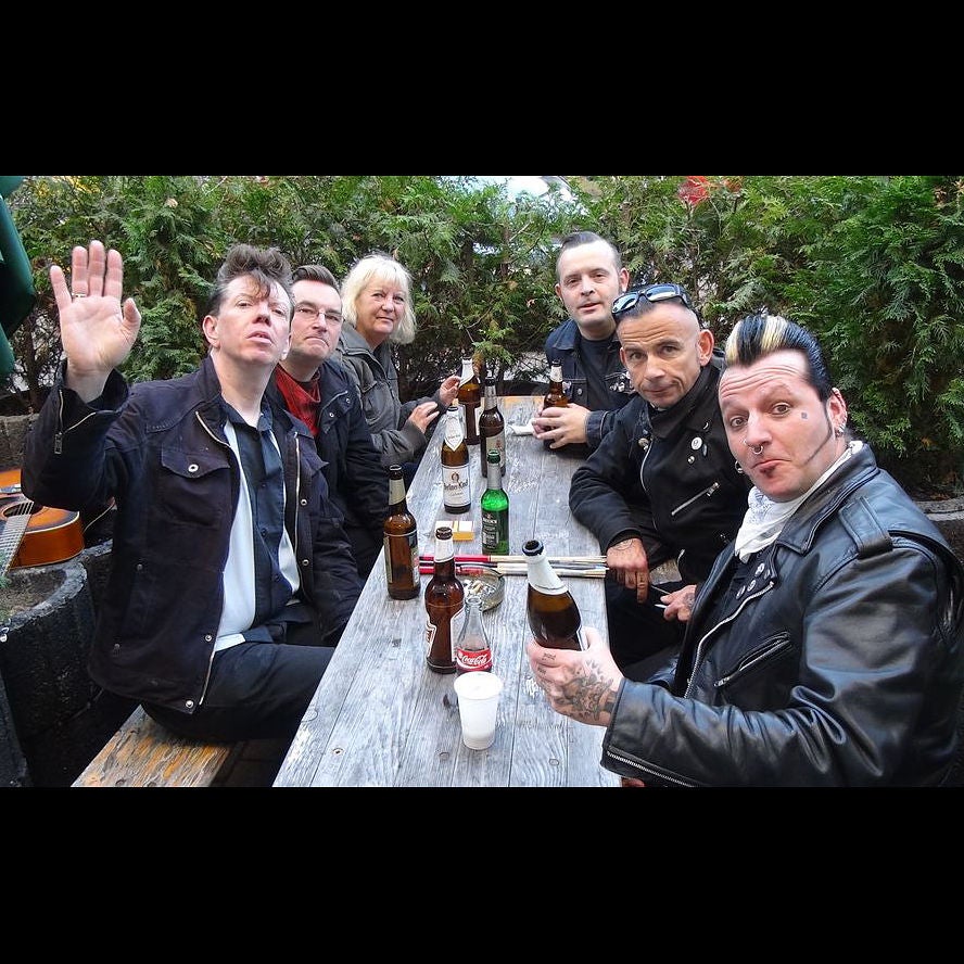 Interview mit THE DEVIL 'N' US 01
