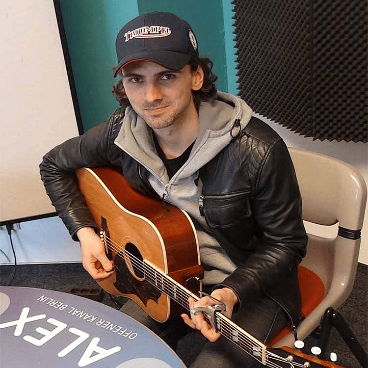 Interview mit HENRIK KÄTHE