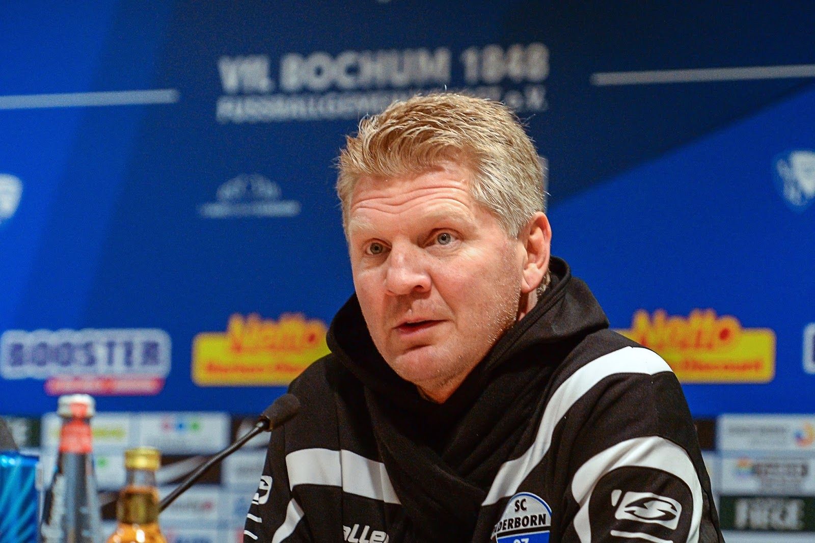 Effenberg zu Nackt-Skandal: "Wir wollten doch nur eine neue Freistoßvariante einüben"