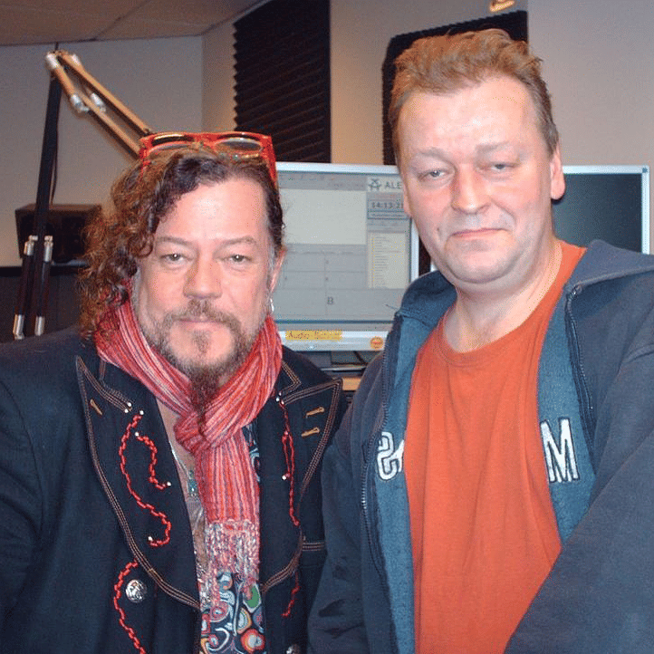 Interview mit BUZZ DEE'S 01
