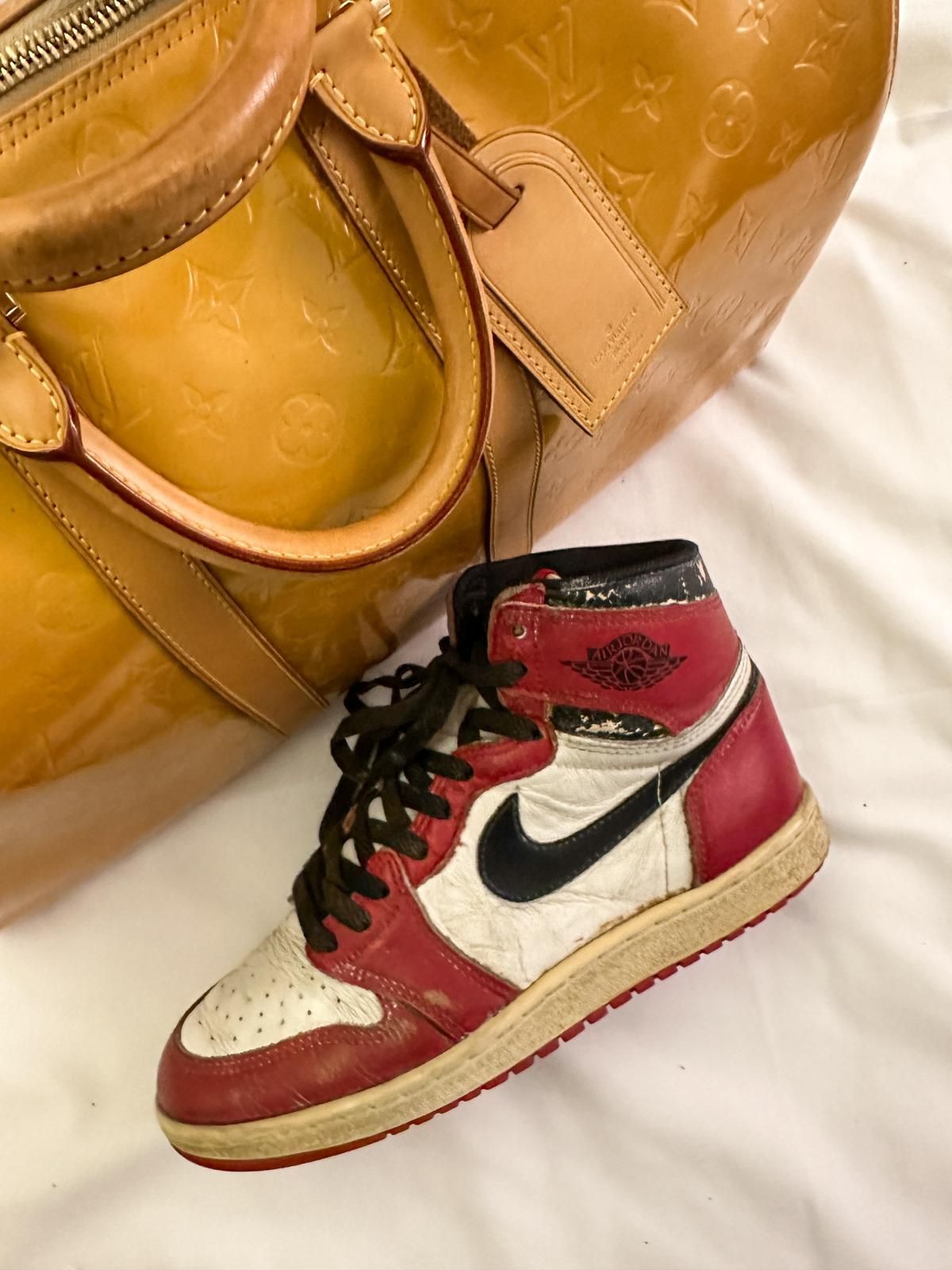 Über vintage Sneaker, Louis Vuitton 2024 und wie man richtig nach Klamotten sucht feat. KJXVZ
