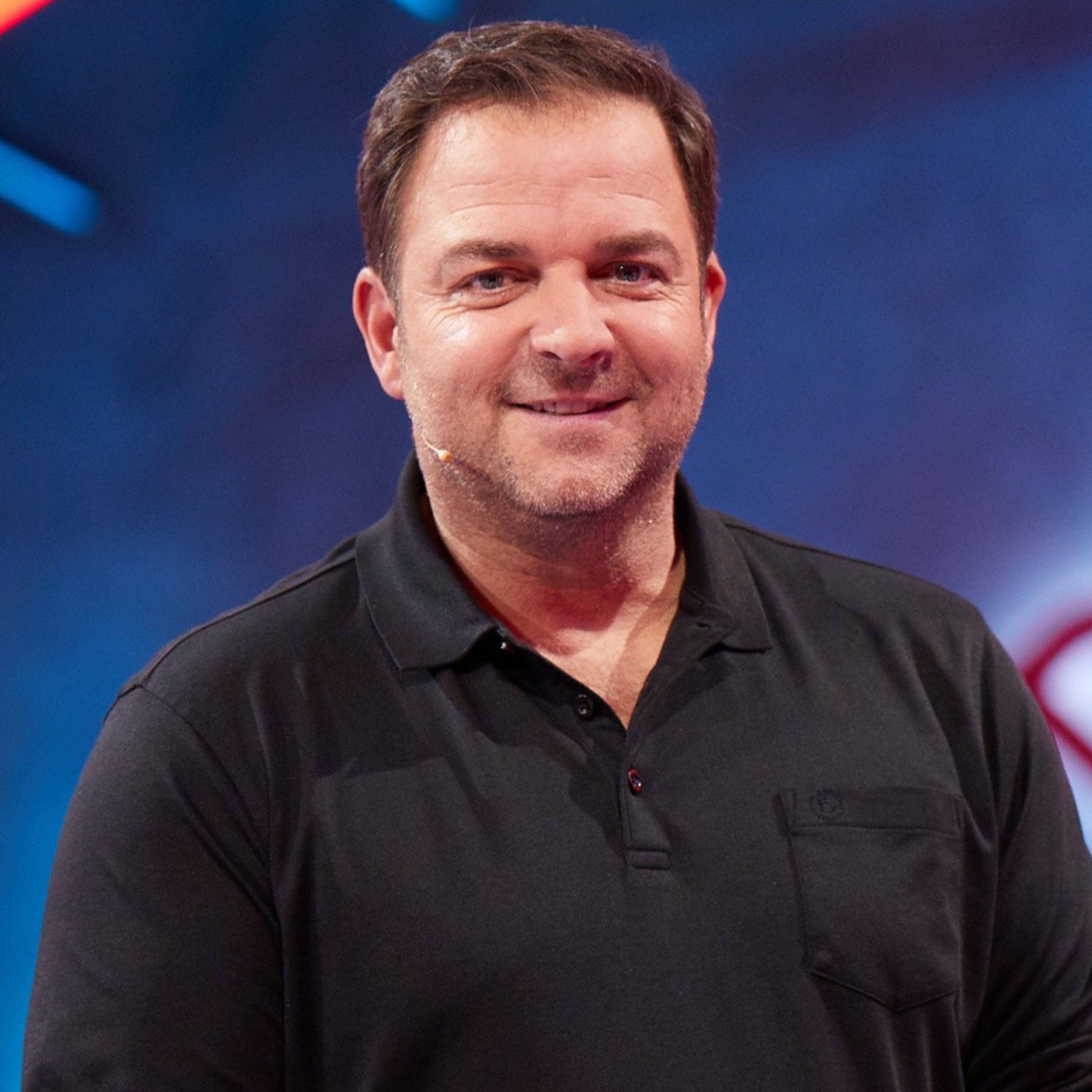 Martin Rütter wird Quizmaster bei "Die Rote Kugel"