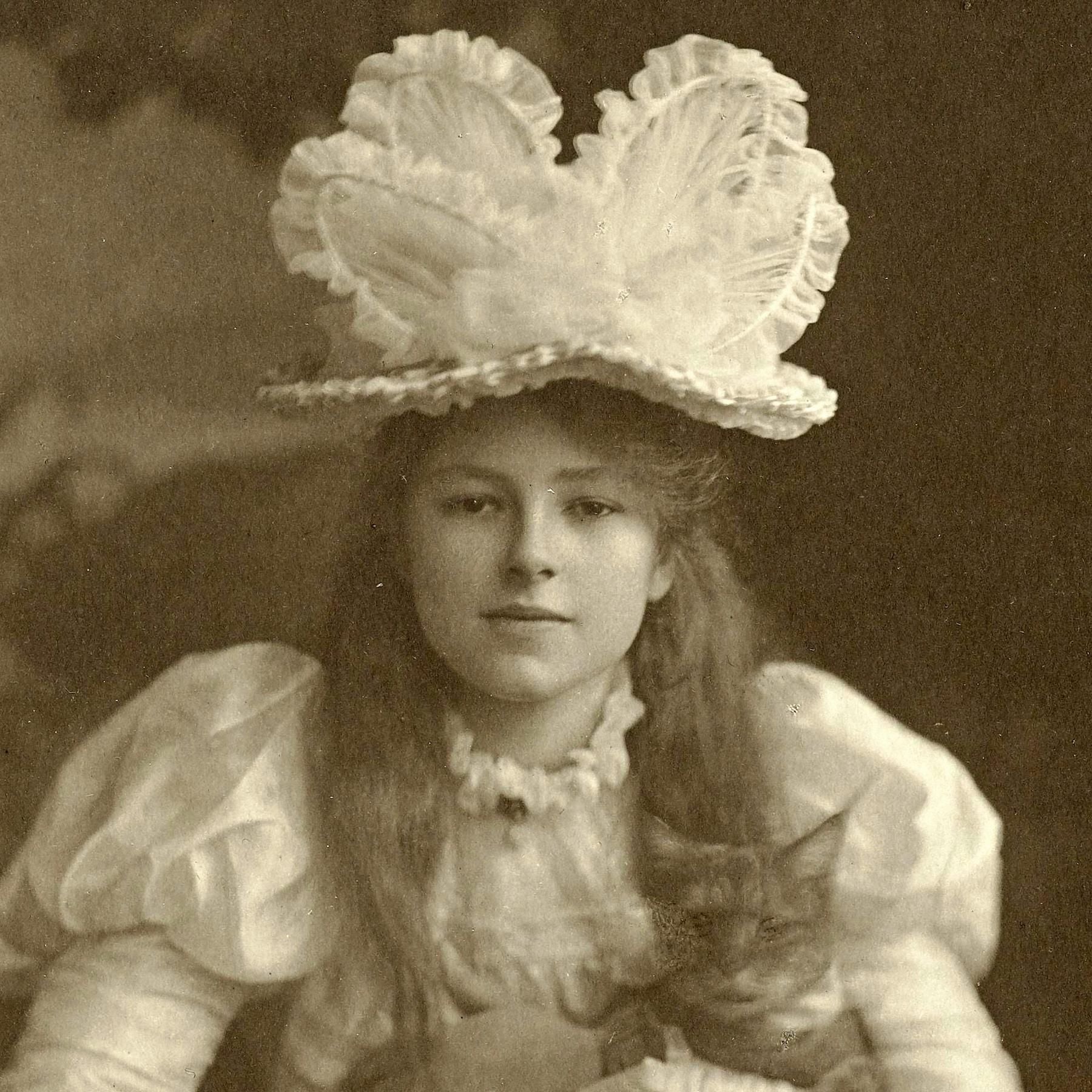 FRAUENARBEIT: Aufbrüche um 1900
