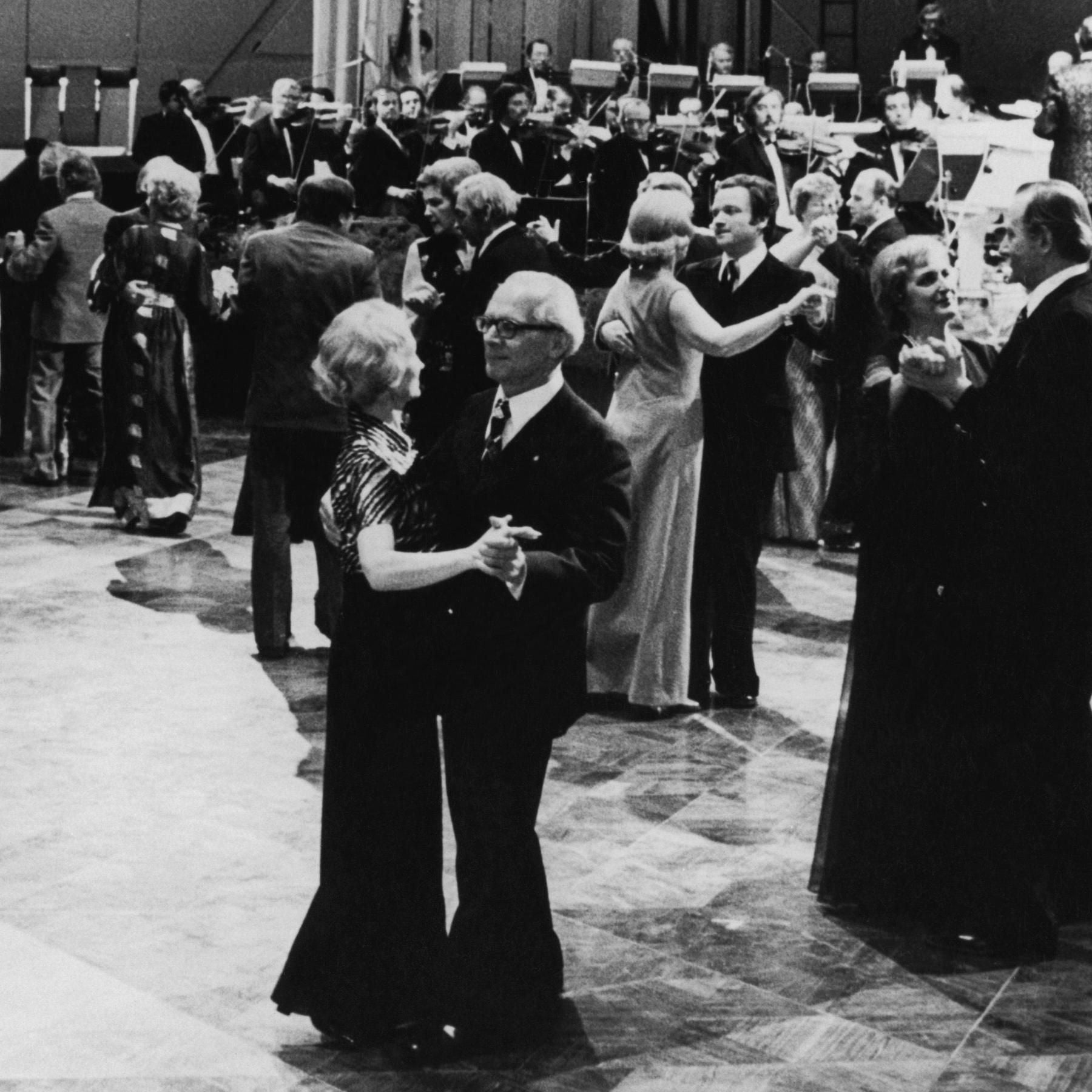 DIE BERLINER MAUER – Erich und Margot Honecker