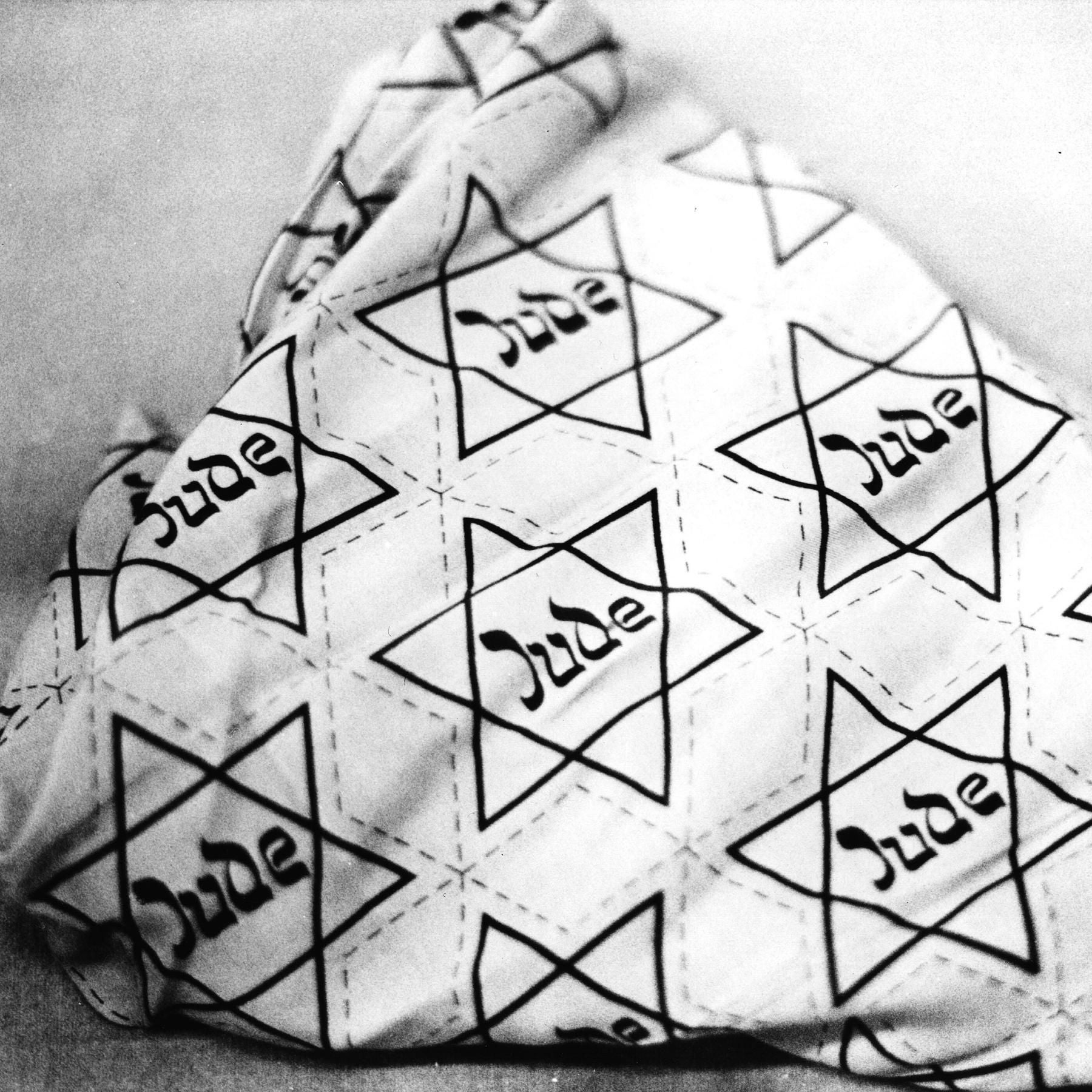 HOLOCAUST-GEDENKTAG - Von der Entrechtung zur Ermordung