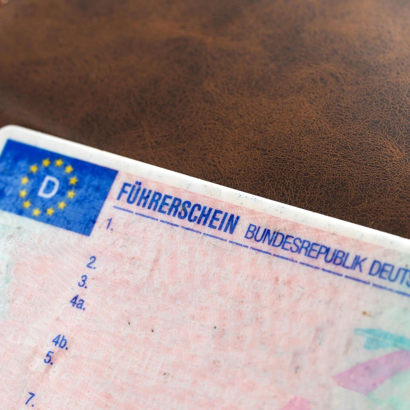 Warum ist der Führerschein so teuer?
