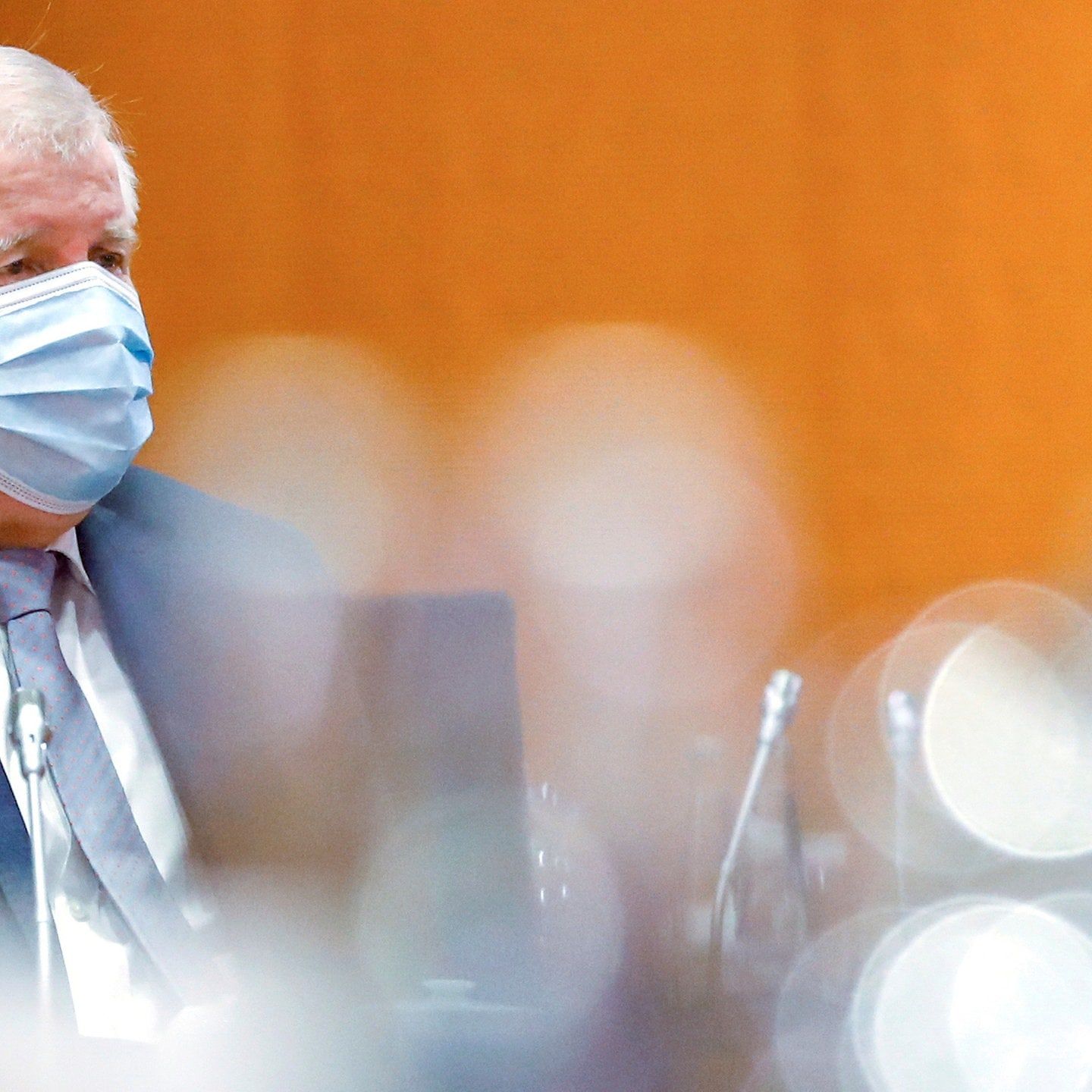 Seehofer mit Corona im Home-Office