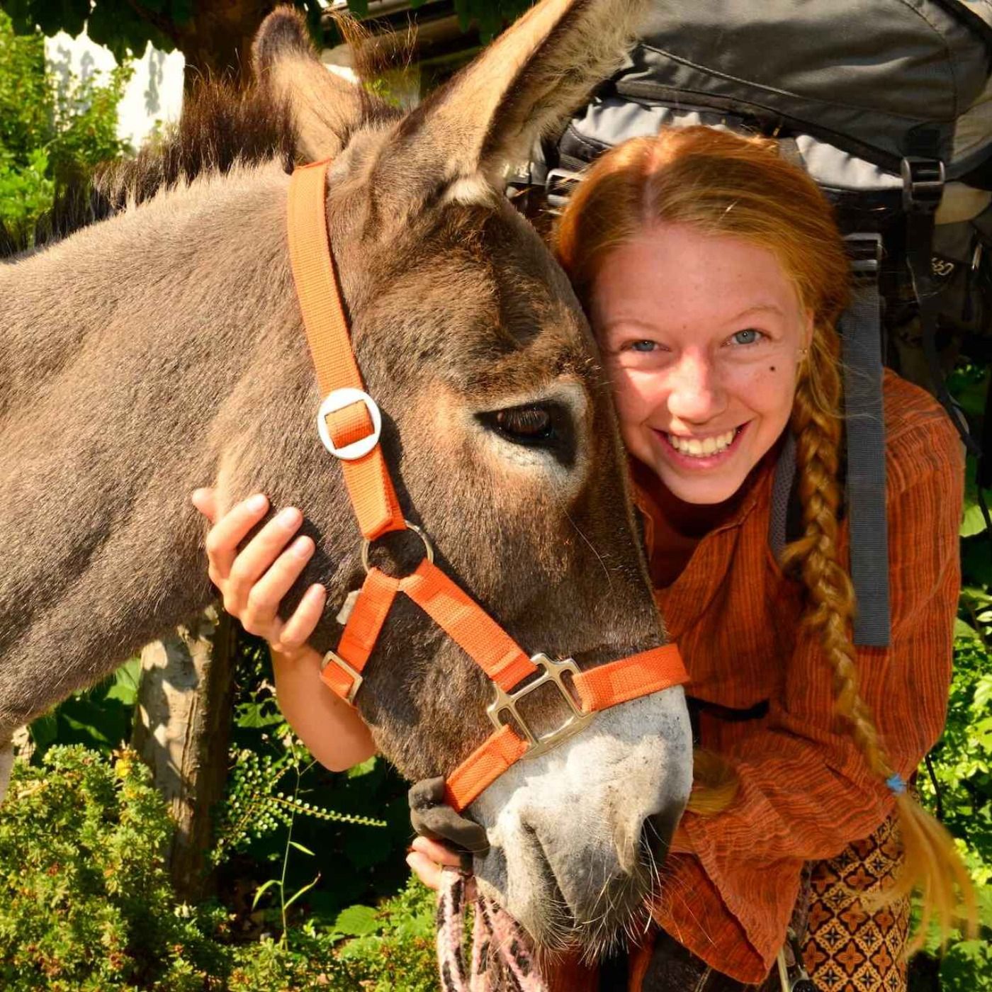 WW263: Wandern, Glück und lange Ohren – mit Esel zu Fuß zum Mittelmeer – mit Lotta Lubkoll