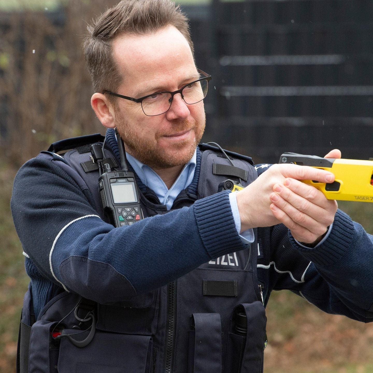 Dein Freund und Taser