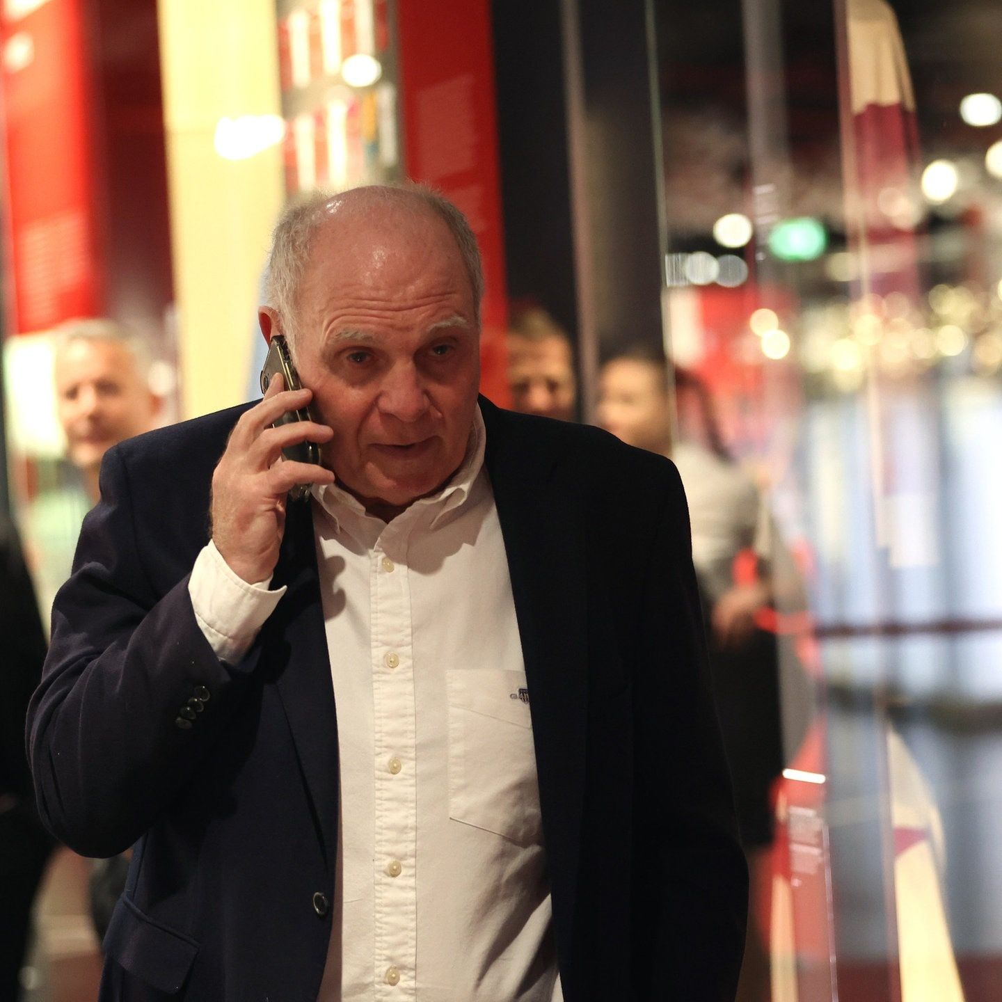 Das Bayerntrainer-Bewerbertelefon