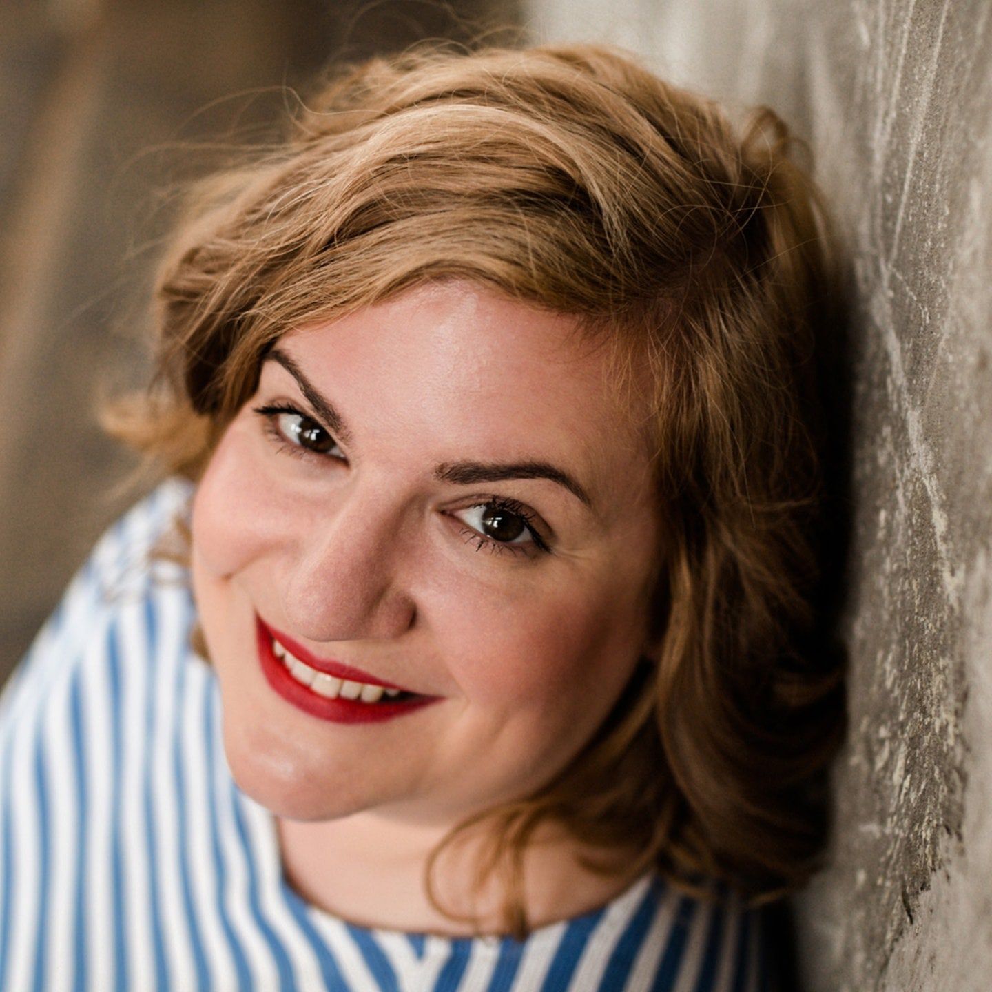 Lea Blumenthal: „Sieben Gläser Wasser am Tag gehen (wenn sie durch eine Kaffeemaschine gelaufen sind)!“