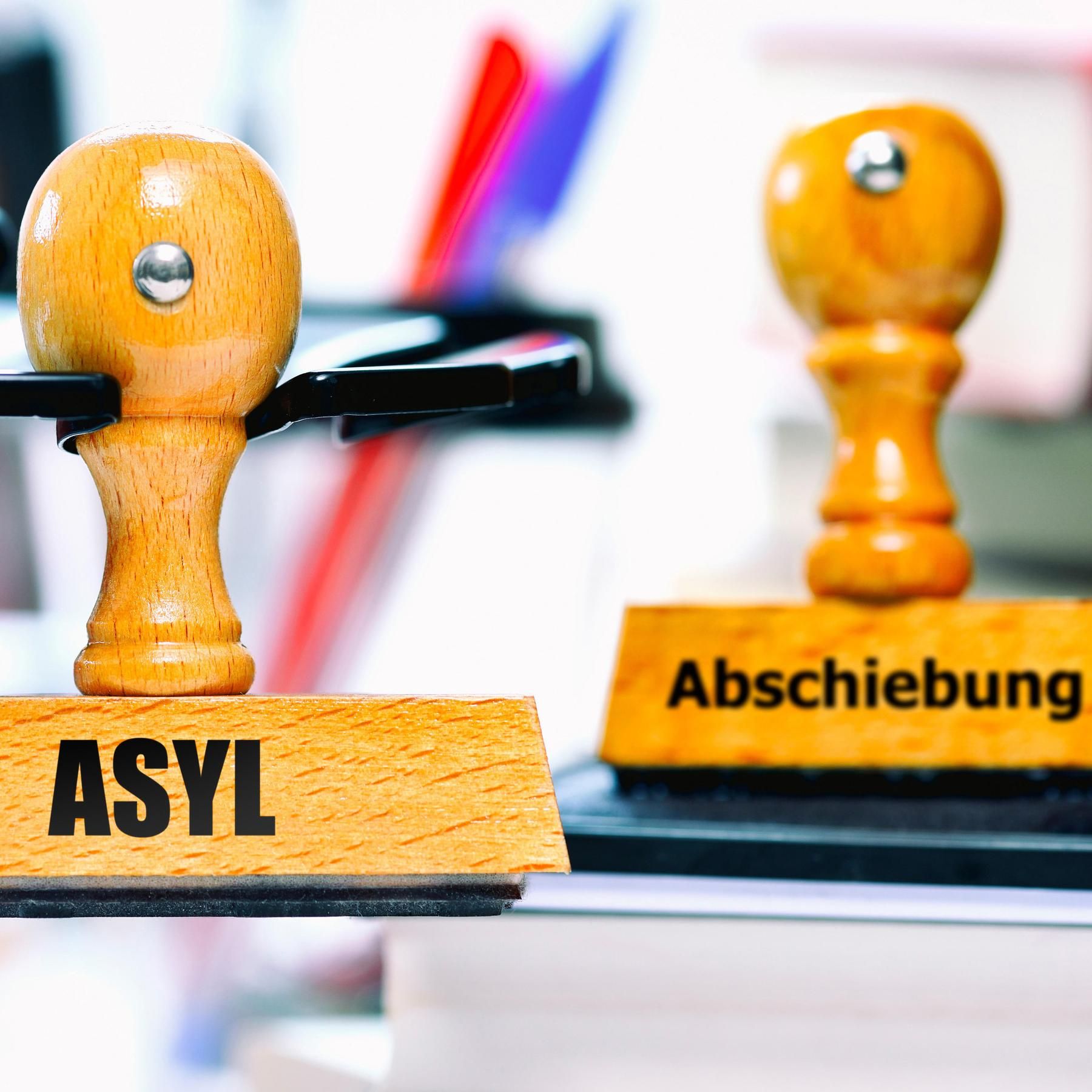 "Die Anhörerin" Hörspiel über Asylentscheid von Andi Unger