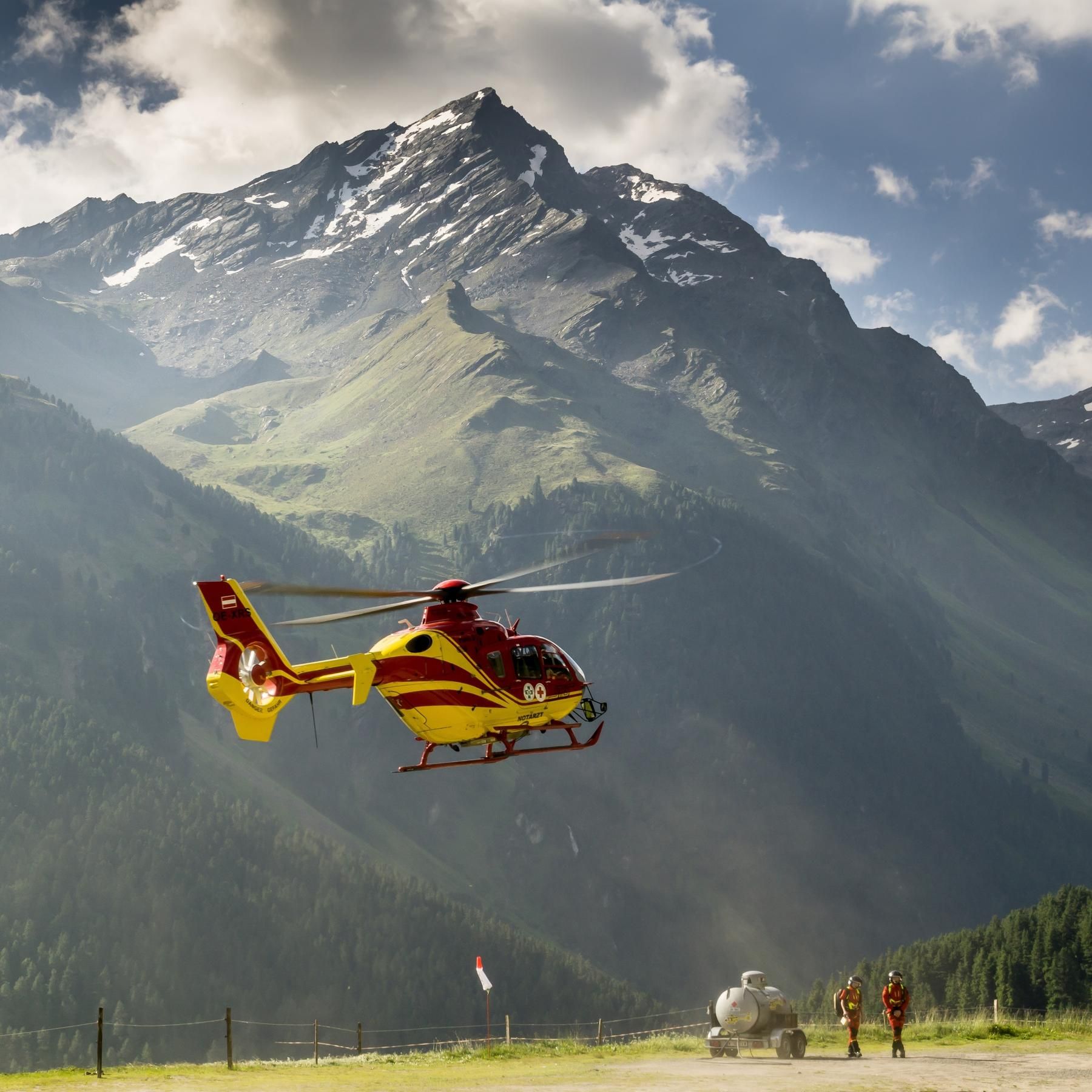 Hubschrauber und Multikopter - Die Geschichte der Drehflügler
