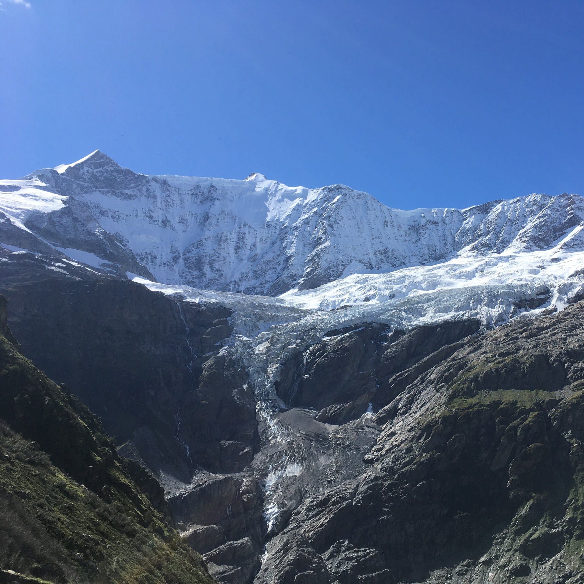 Das Sterben der Gletscher – Schmelzende Landschaften