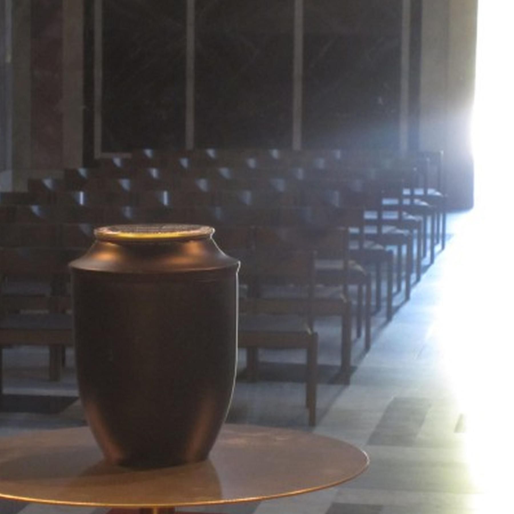 "Einsam stirbt öfter. Ein Requiem" von Gesche Piening