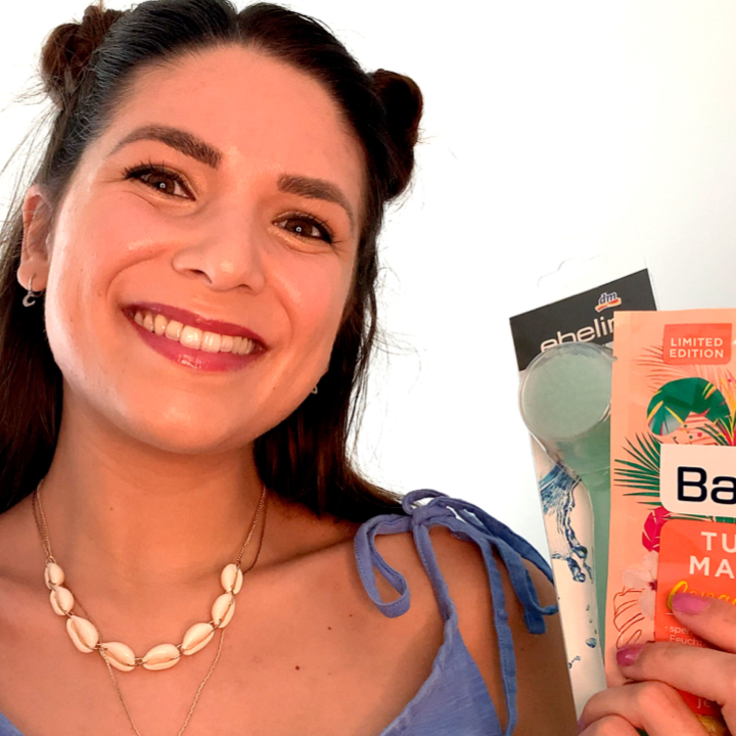 ASMR Beauty Spa Treatment in Bed RP - Skincare + Hands (Personal Attention, German/Deutsch)