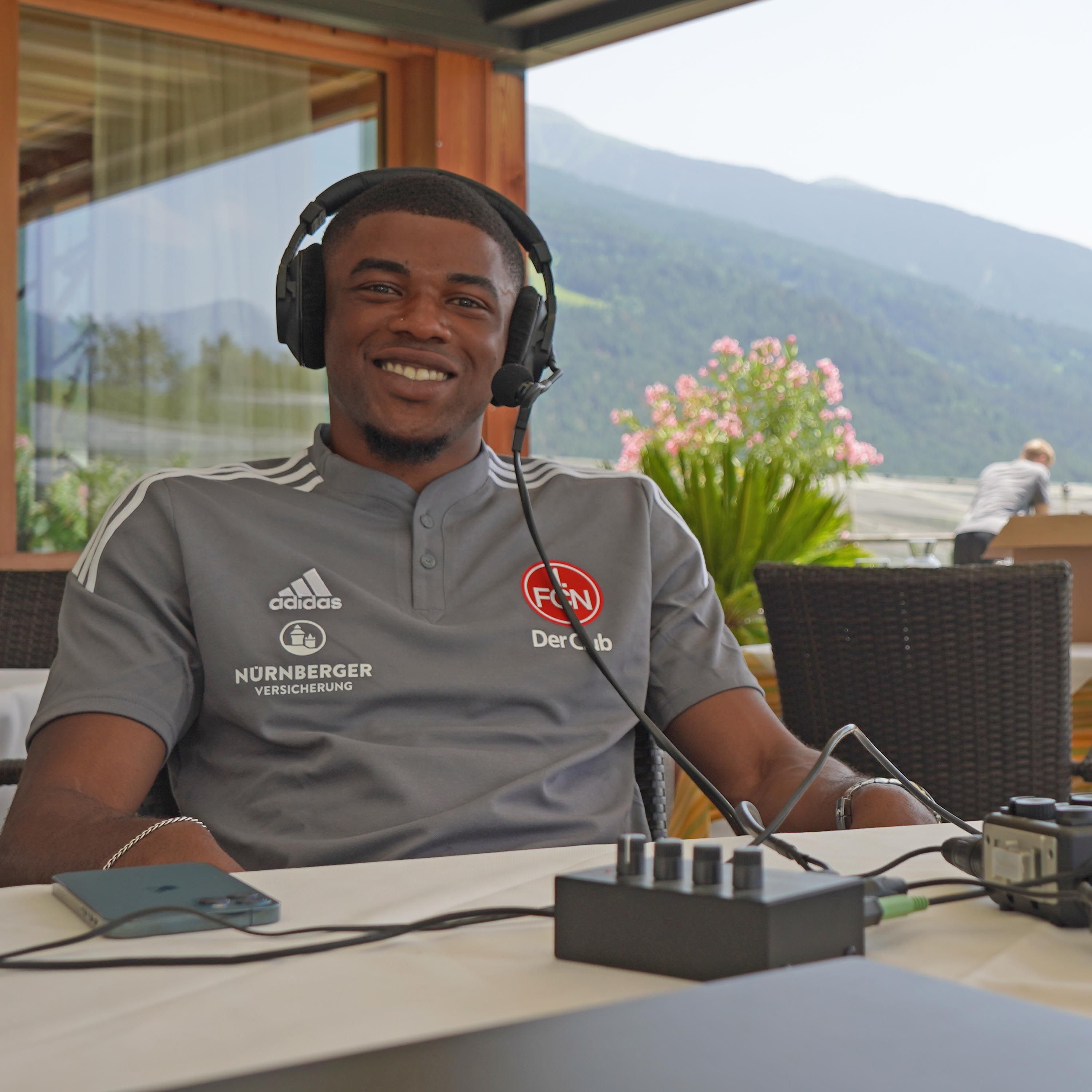 Trainingslager spezial: Kwadwo Duah stellt sich vor