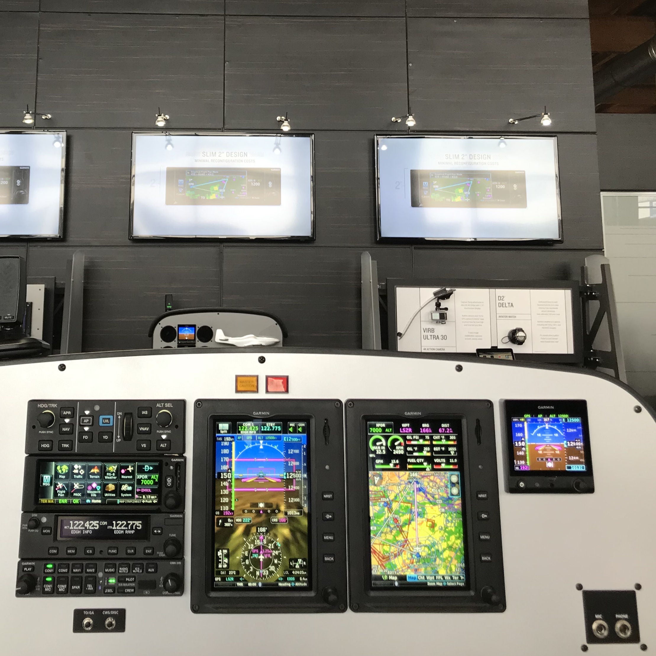 Garmins Phil Straub auf der AERO 2019