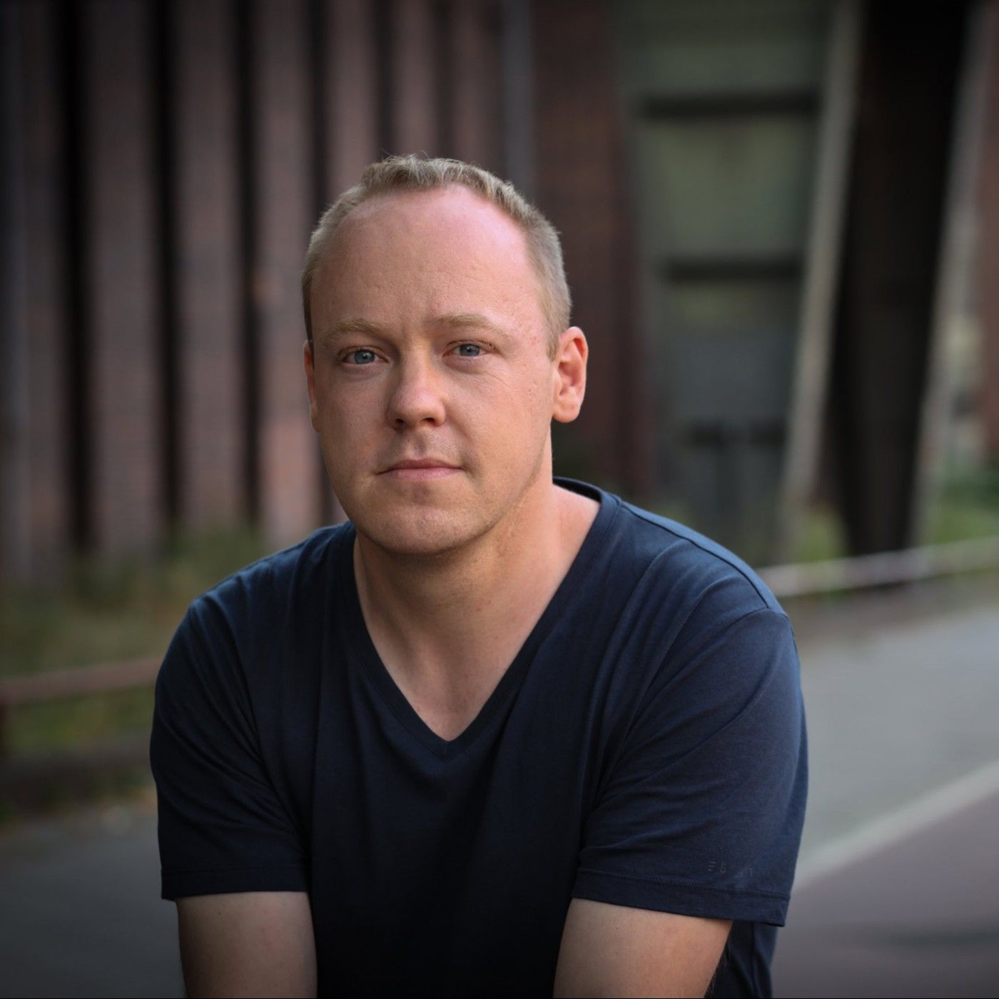 Autor Christian Baron über eine Kindheit in Armut in einem reichen Land