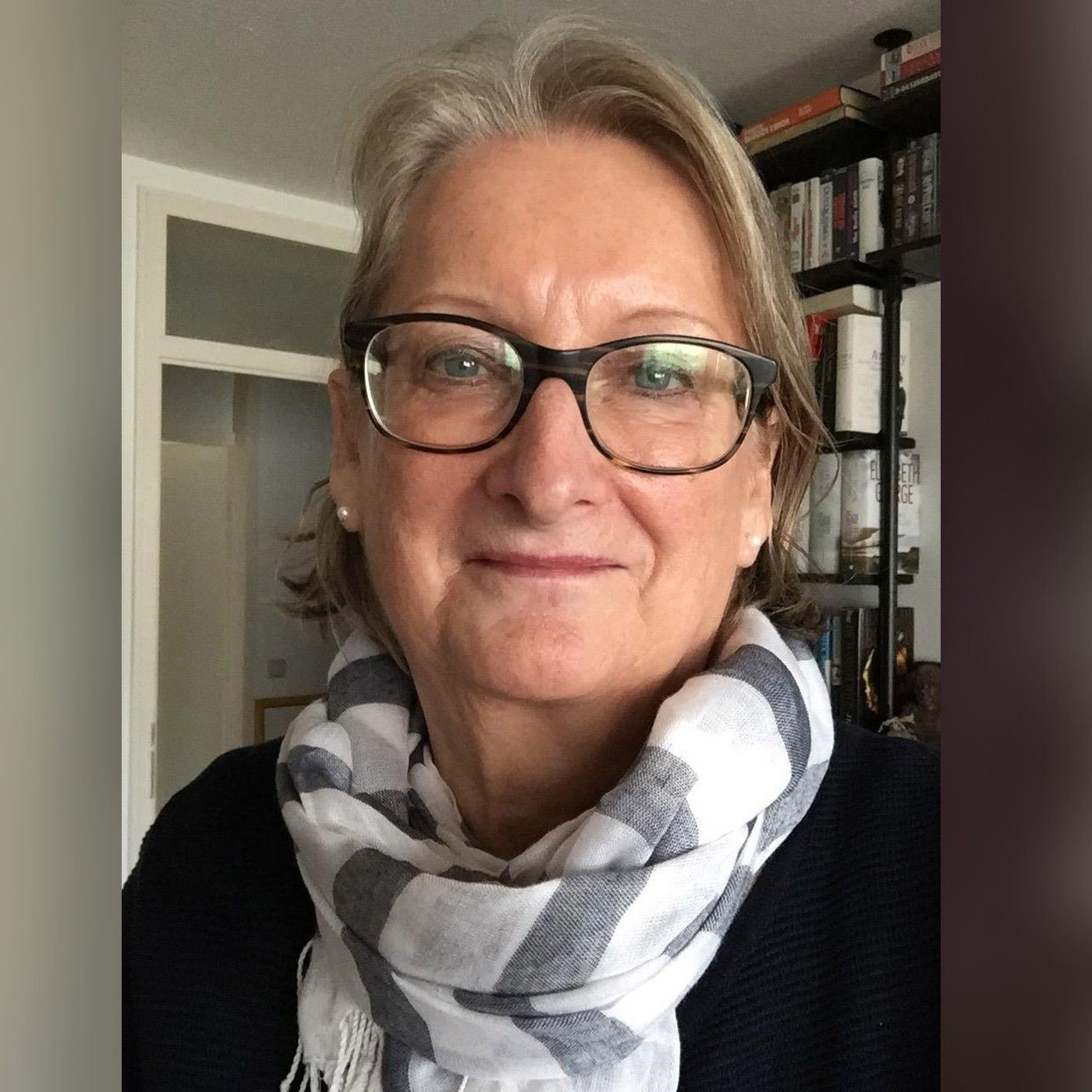 mit der Historikerin und Journalistin Dr. Inge Plettenberg über den "Mordfall Röchling"