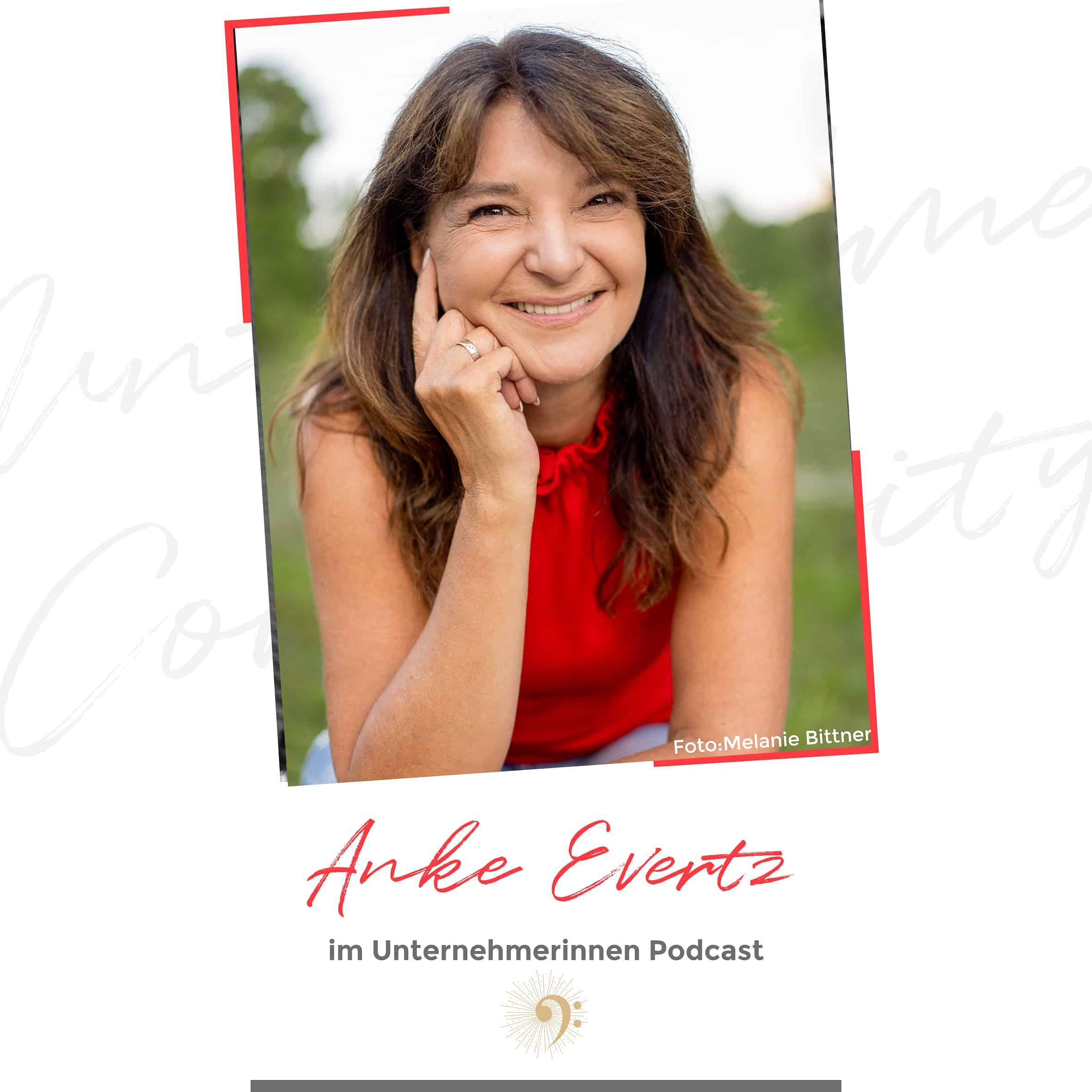 #37 „Ich sah, wie mein Körper lichterloh brannte“ - Anke Evertz im Interview