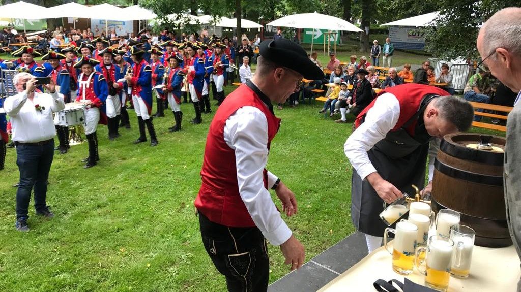 Schützenfest-Radio: Bieranstich auf dem Gigelberg