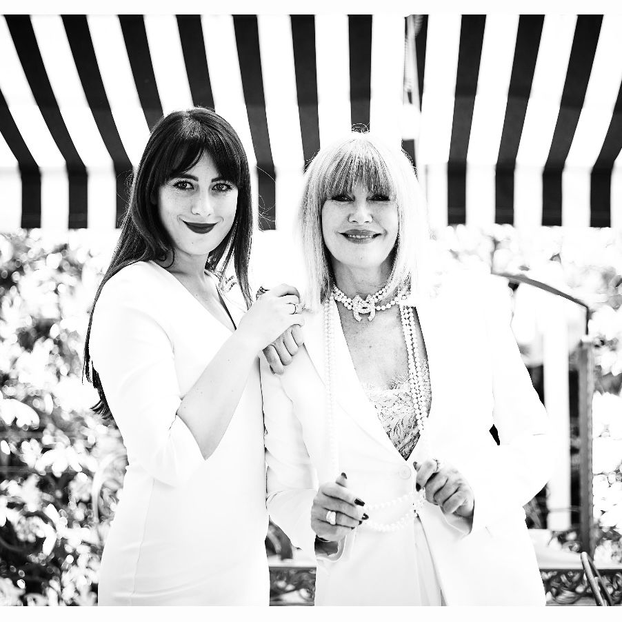 Martina & Josephine Acht zu Gast im Friseur Podcast