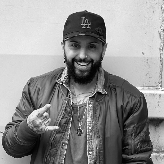 Hussein Saleh zu Gast im Friseur Podcast.