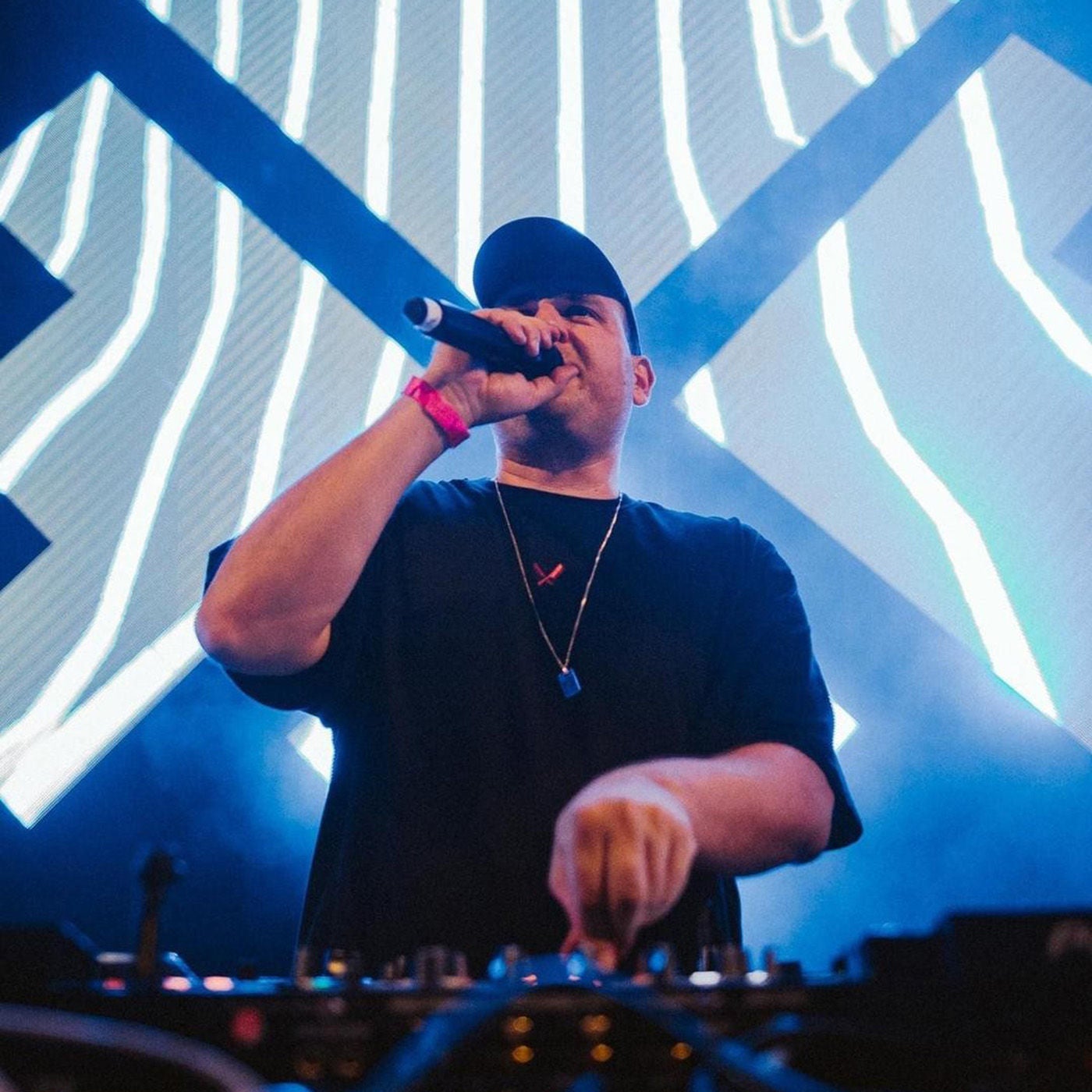 #37 DJ Max Lean über seine neuen Singles "My Way" und "Like it's 99"