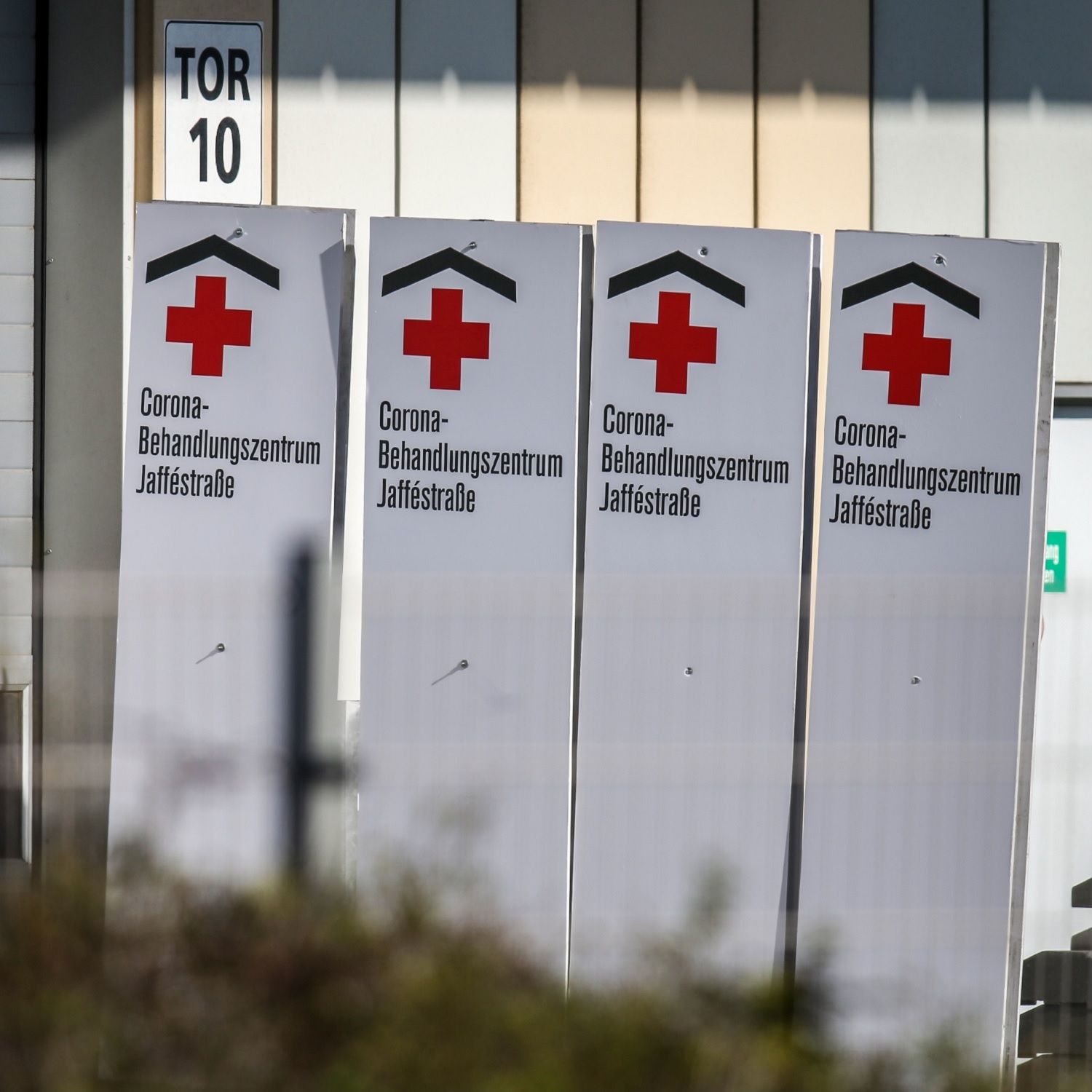 Wie Berlin eine COVID-19-Klinik für 1000 Patienten errichtet